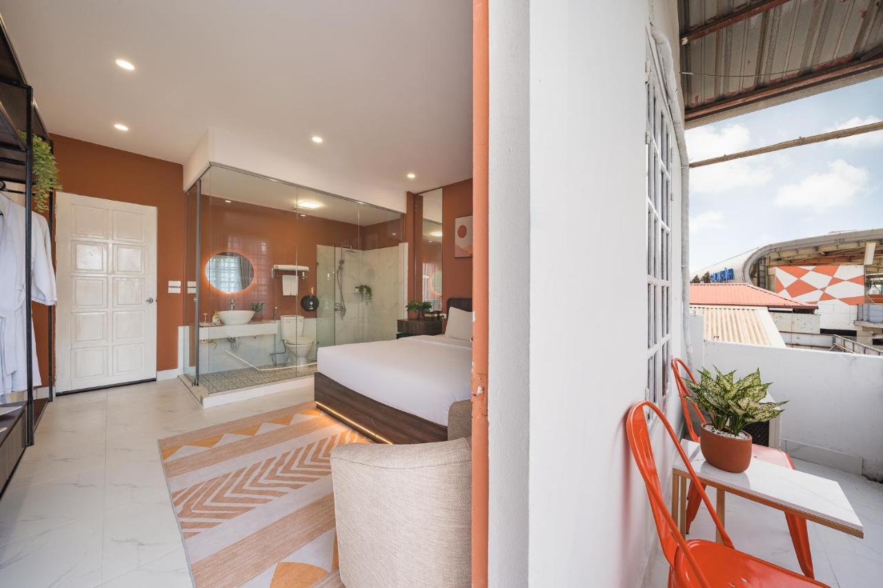 C O R O N A Hanoi House Экстерьер фото