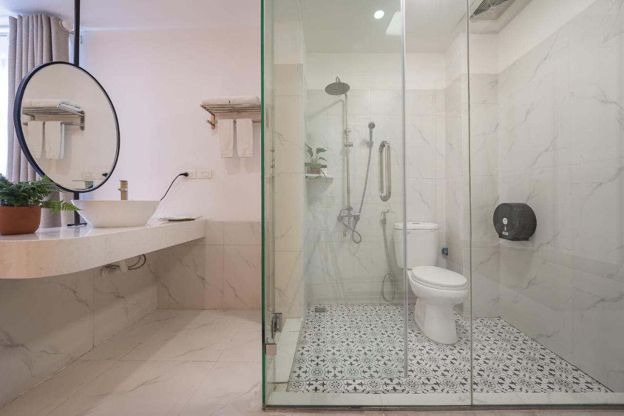 C O R O N A Hanoi House Экстерьер фото